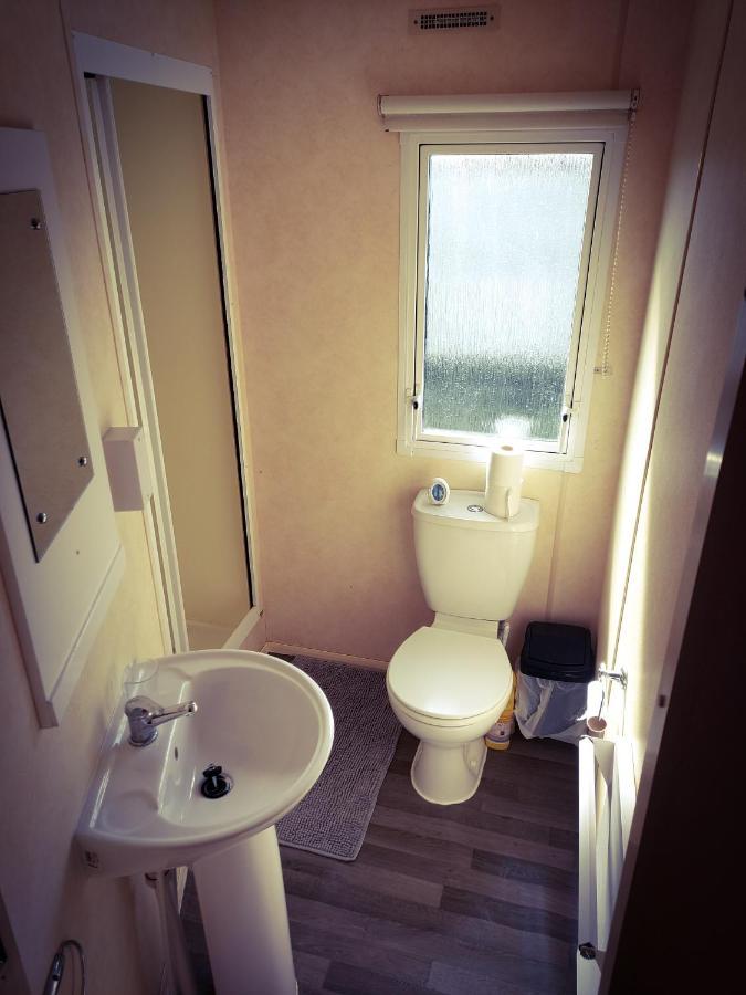 18 Nutmeg Grove Hotel Withernsea Exterior photo